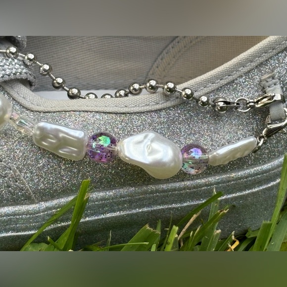 ♥️💖 RARE Vans Limited Ed Holo Beads Baubles Chains WORN ONCE Unisex Shoes - Picture 1 of 17